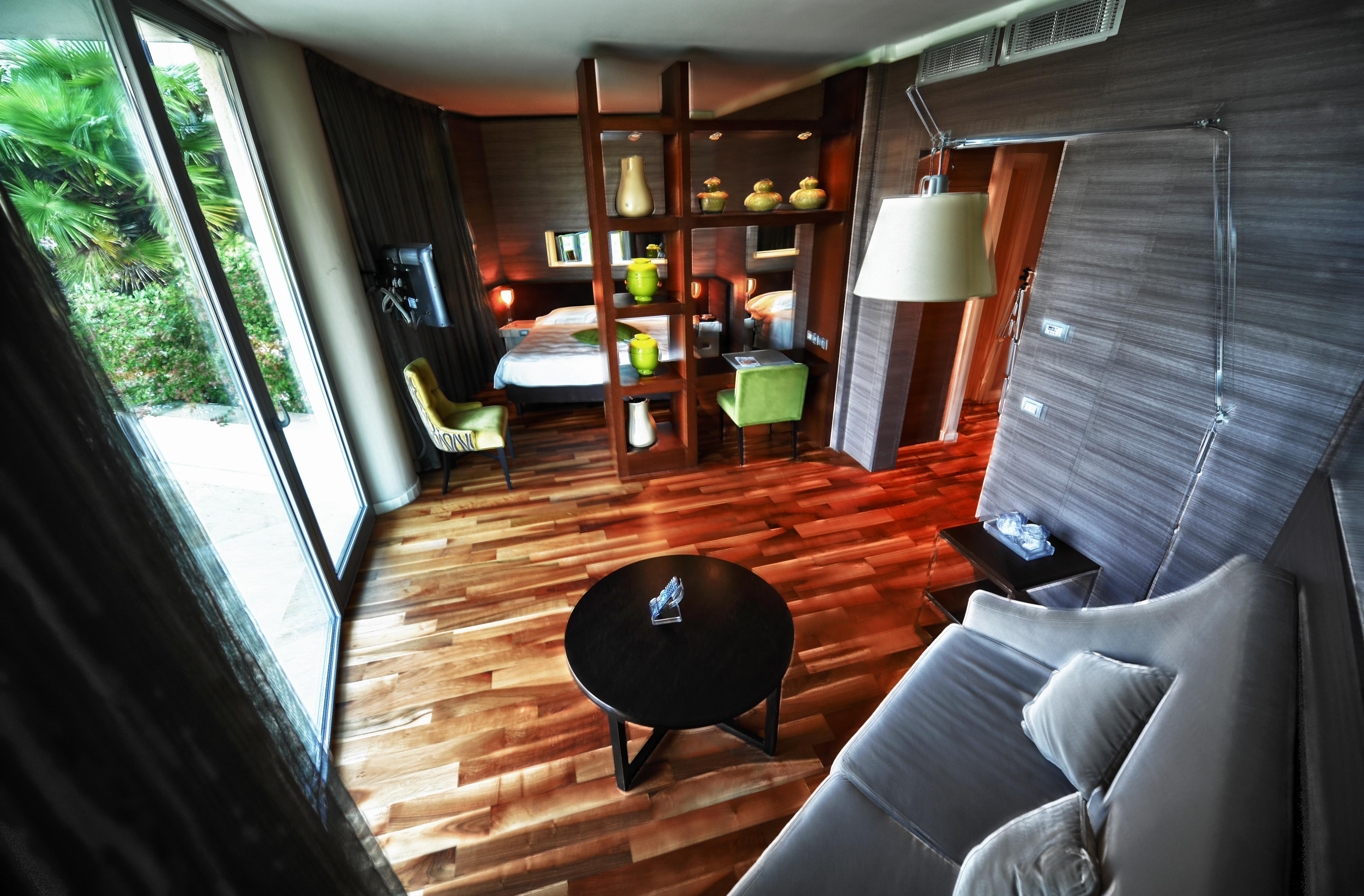 מלון Pisa Tower Plaza מראה חיצוני תמונה A room at the hotel