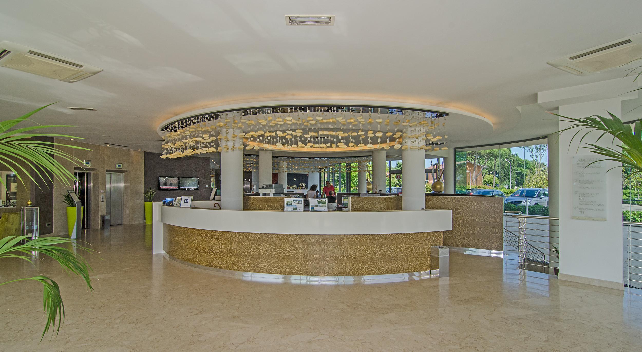 מלון Pisa Tower Plaza מראה חיצוני תמונה Reception